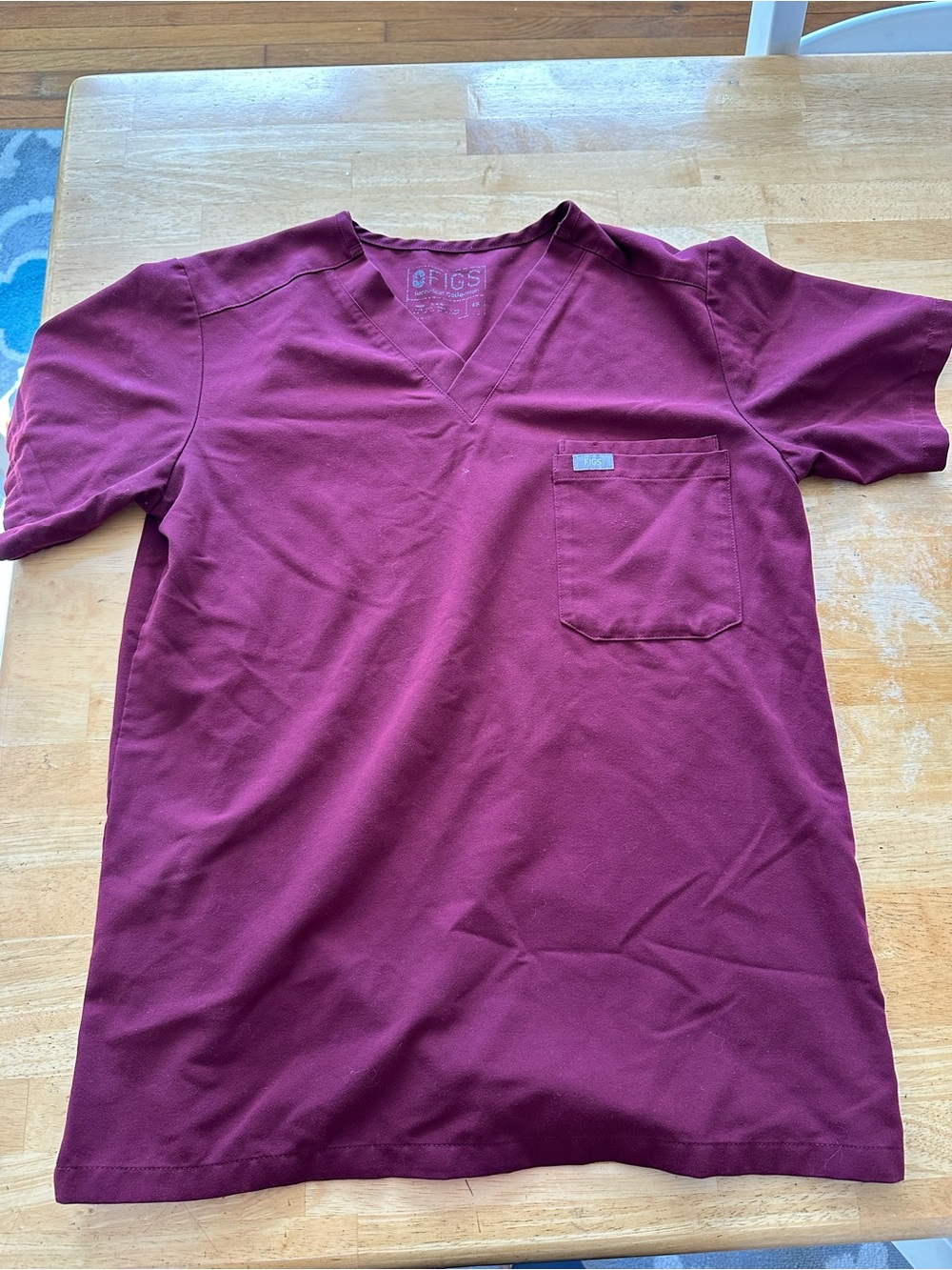 Figs scrub top XS